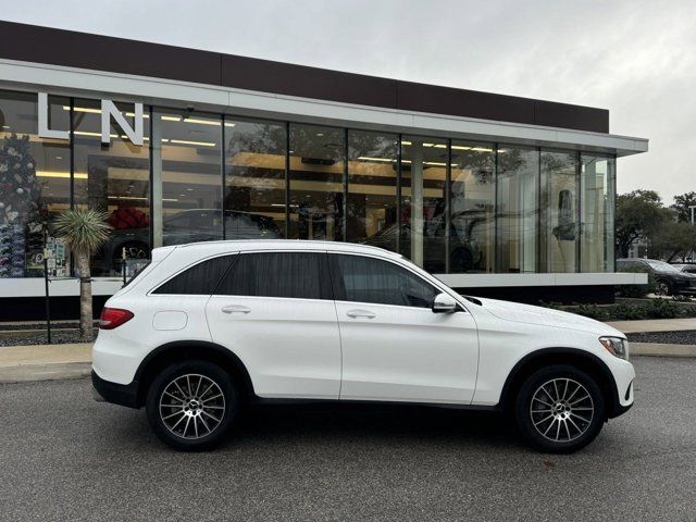 2016 Mercedes-Benz GLC 300