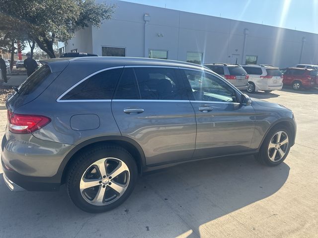 2016 Mercedes-Benz GLC 300