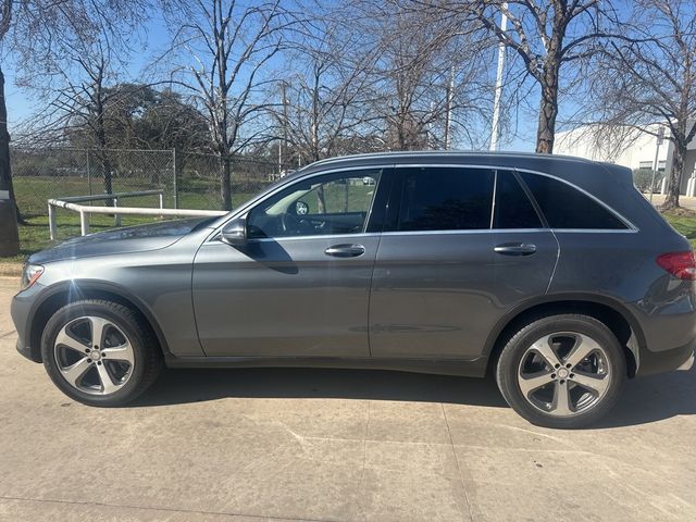 2016 Mercedes-Benz GLC 300