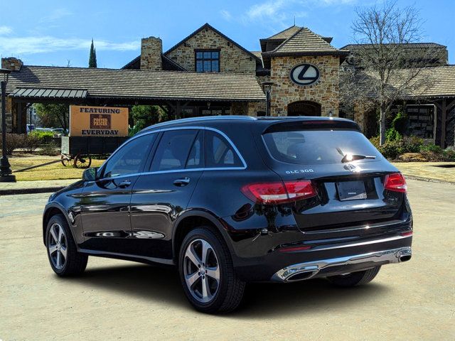 2016 Mercedes-Benz GLC 300