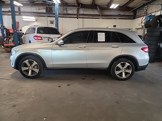 2016 Mercedes-Benz GLC 300