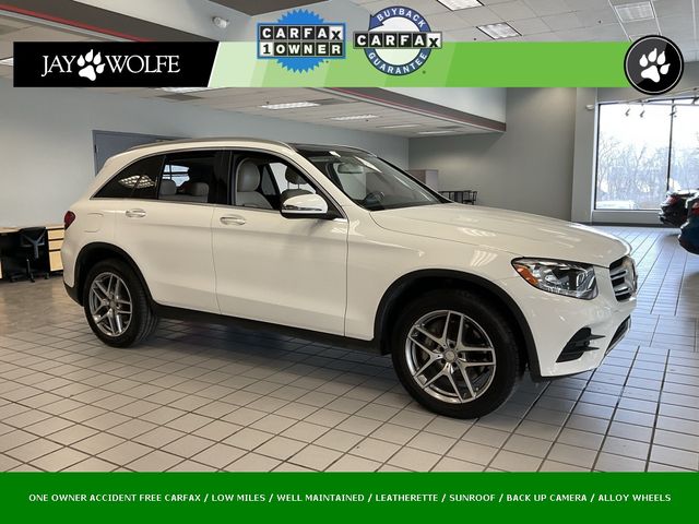 2016 Mercedes-Benz GLC 300