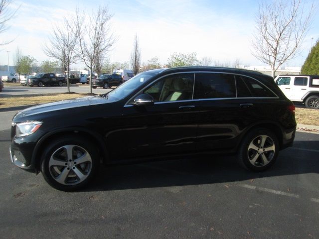 2016 Mercedes-Benz GLC 300