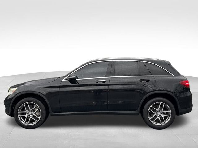 2016 Mercedes-Benz GLC 300