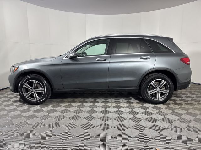 2016 Mercedes-Benz GLC 300