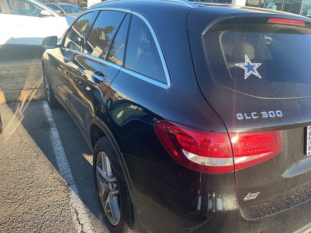 2016 Mercedes-Benz GLC 300