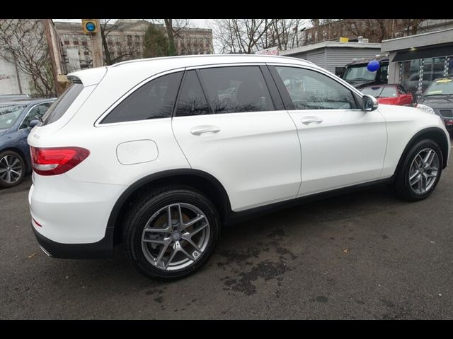 2016 Mercedes-Benz GLC 300