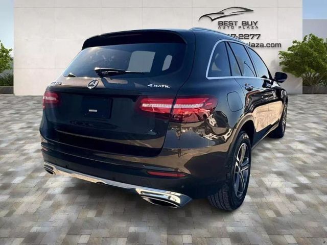 2016 Mercedes-Benz GLC 300