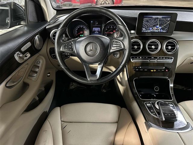 2016 Mercedes-Benz GLC 300