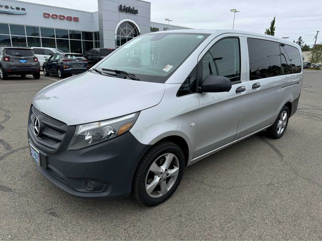 2016 Mercedes-Benz Metris Base