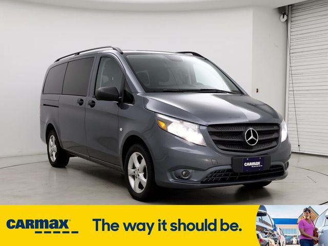 2016 Mercedes-Benz Metris Base