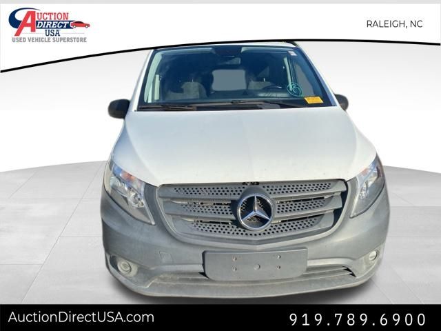 2016 Mercedes-Benz Metris Base