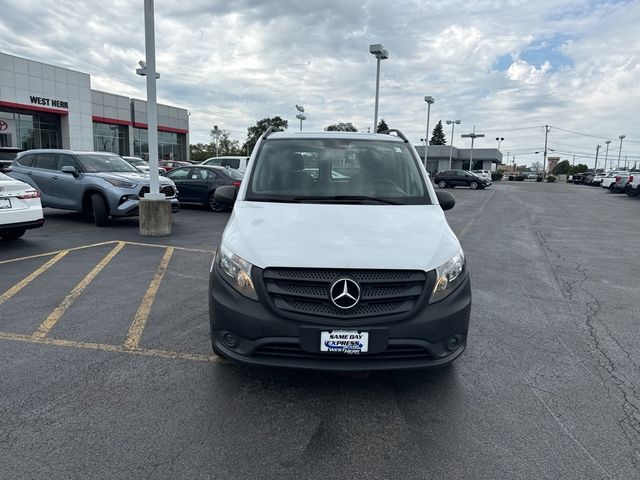 2016 Mercedes-Benz Metris Base