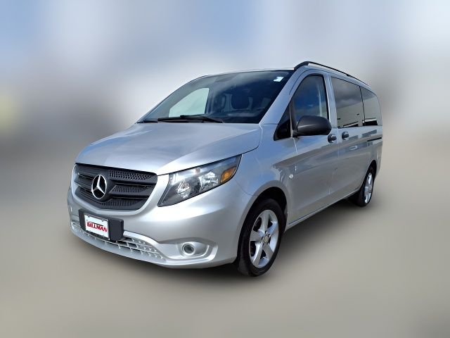 2016 Mercedes-Benz Metris Base