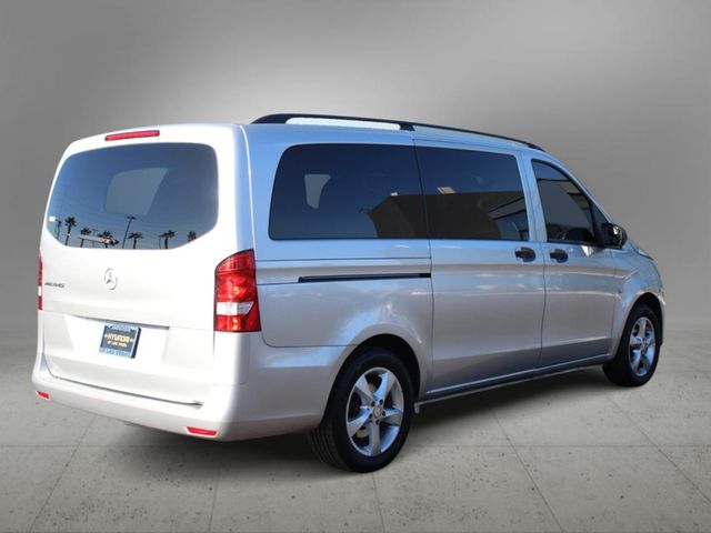 2016 Mercedes-Benz Metris Base