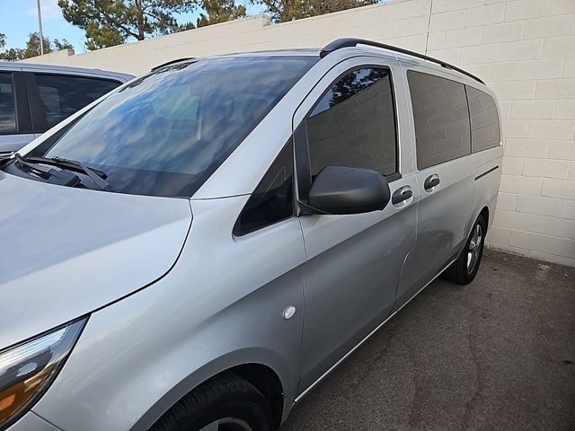 2016 Mercedes-Benz Metris Base