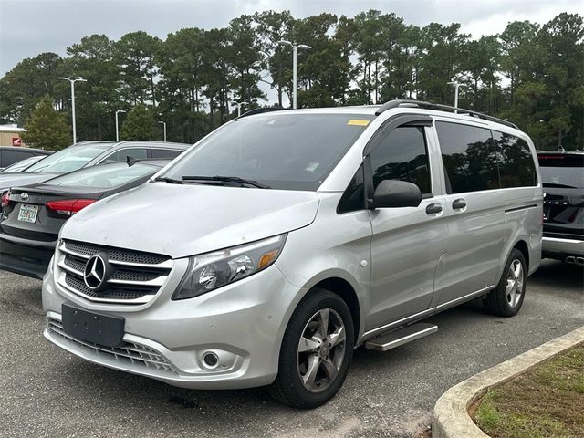 2016 Mercedes-Benz Metris Base