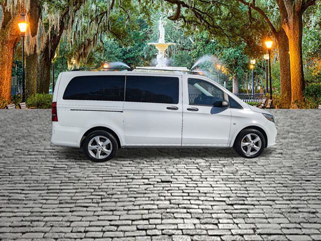 2016 Mercedes-Benz Metris Base