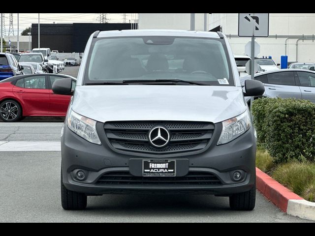 2016 Mercedes-Benz Metris Base