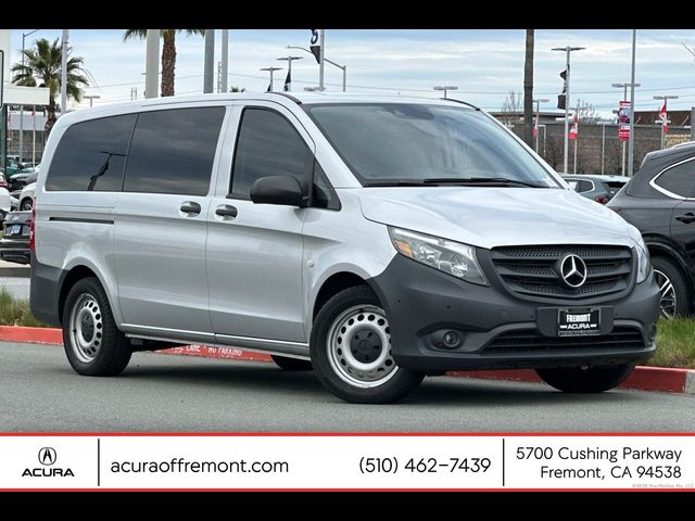 2016 Mercedes-Benz Metris Base