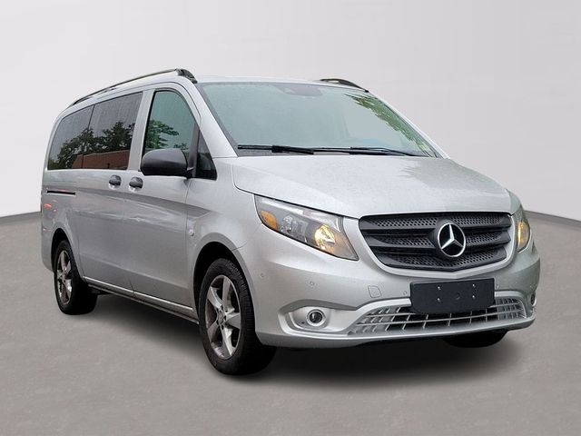 2016 Mercedes-Benz Metris Base