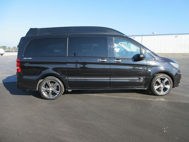 2016 Mercedes-Benz Metris Base