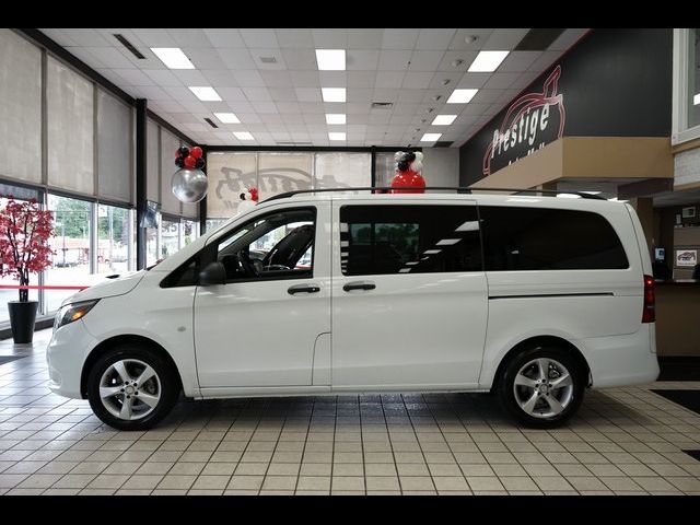 2016 Mercedes-Benz Metris Base