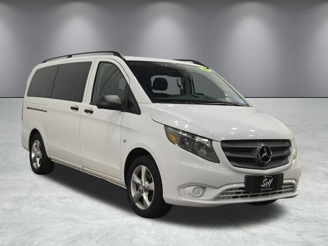 2016 Mercedes-Benz Metris Base