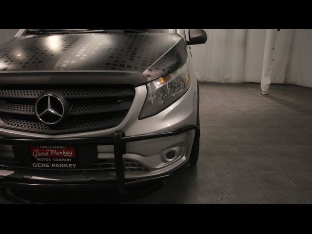 2016 Mercedes-Benz Metris Base