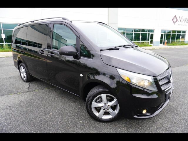 2016 Mercedes-Benz Metris Base