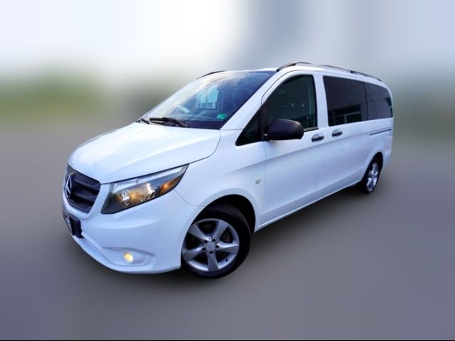 2016 Mercedes-Benz Metris Base