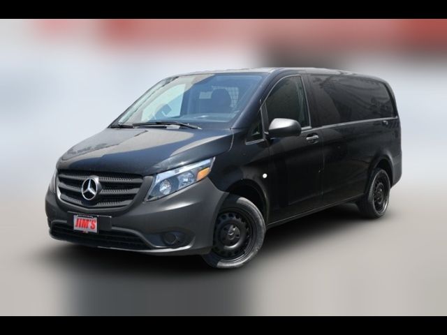 2016 Mercedes-Benz Metris Base