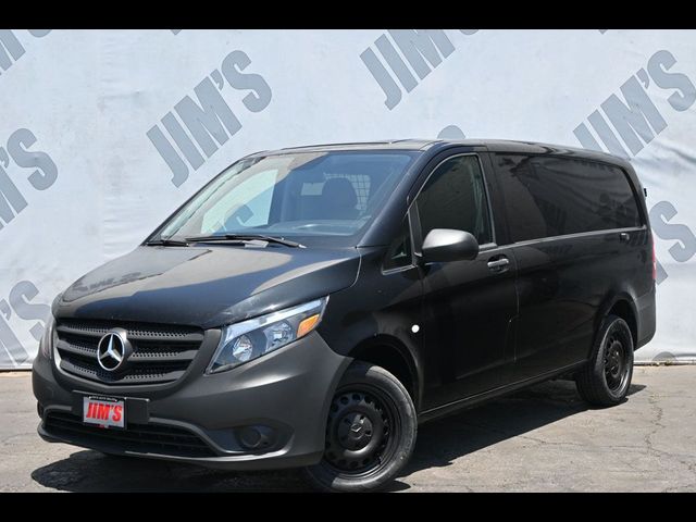 2016 Mercedes-Benz Metris Base