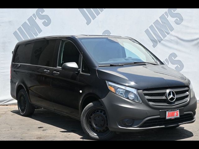 2016 Mercedes-Benz Metris Base