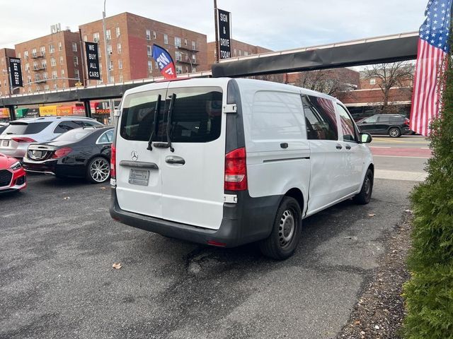 2016 Mercedes-Benz Metris Base