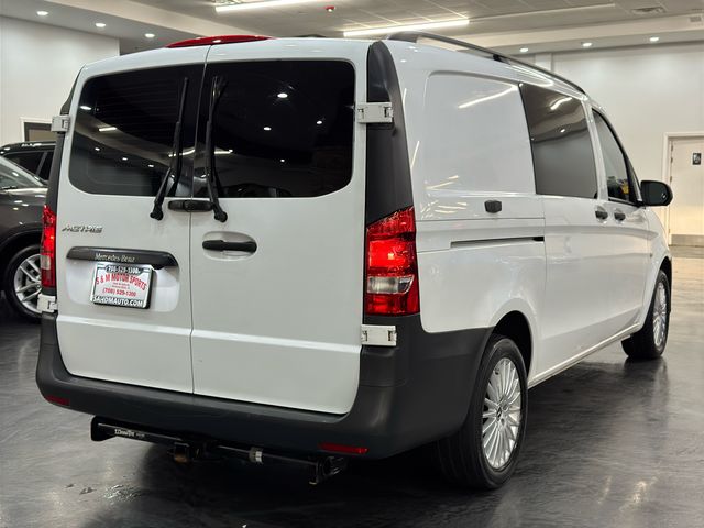 2016 Mercedes-Benz Metris Base