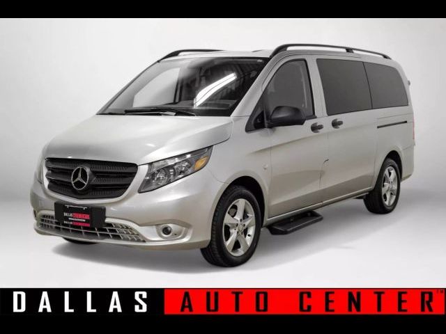 2016 Mercedes-Benz Metris Base