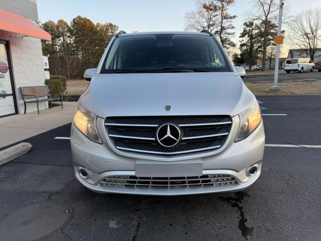2016 Mercedes-Benz Metris Base