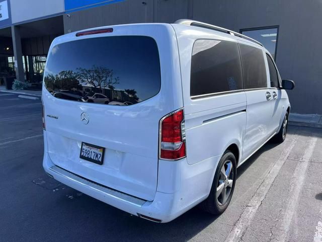 2016 Mercedes-Benz Metris Base