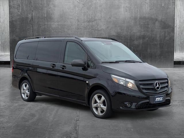 2016 Mercedes-Benz Metris Base