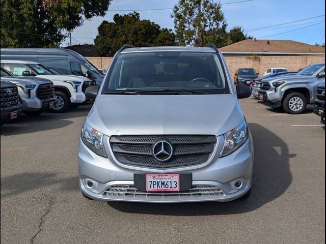 2016 Mercedes-Benz Metris Base