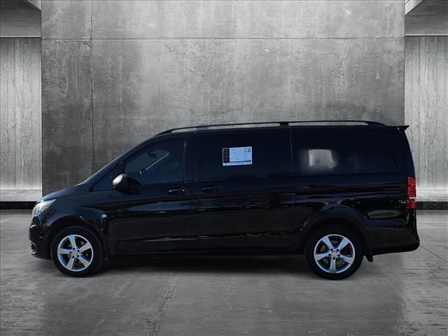 2016 Mercedes-Benz Metris Base