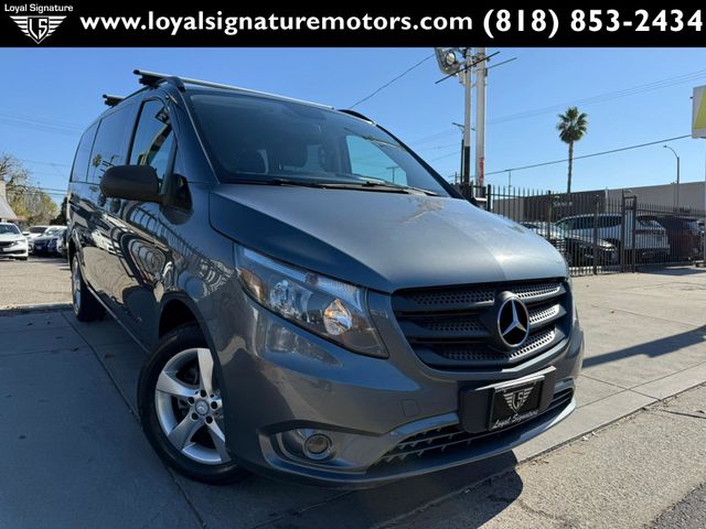 2016 Mercedes-Benz Metris Base