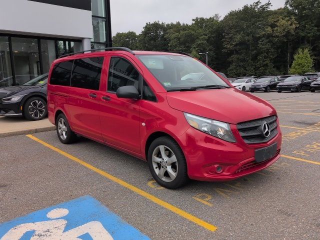 2016 Mercedes-Benz Metris Base