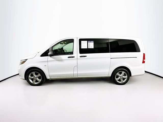 2016 Mercedes-Benz Metris Base