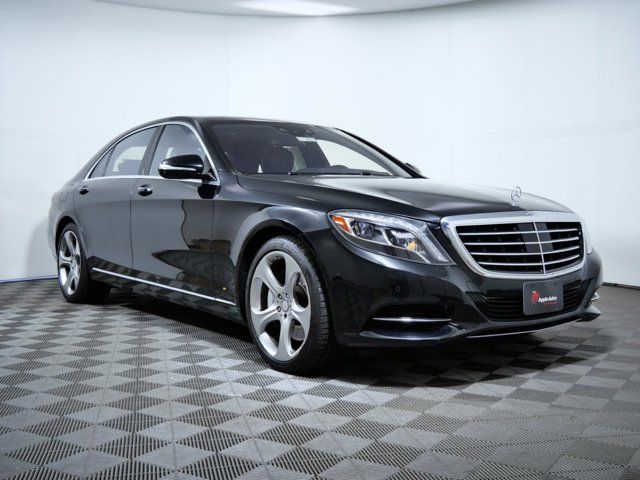 2016 Mercedes-Benz S-Class 550