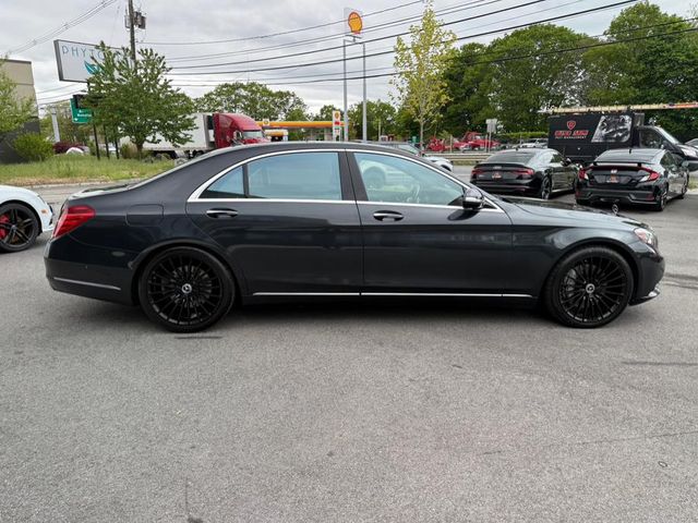 2016 Mercedes-Benz S-Class 550
