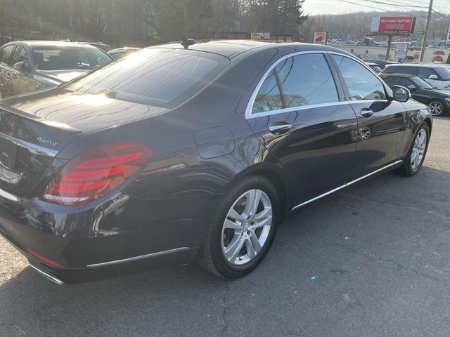 2016 Mercedes-Benz S-Class 550