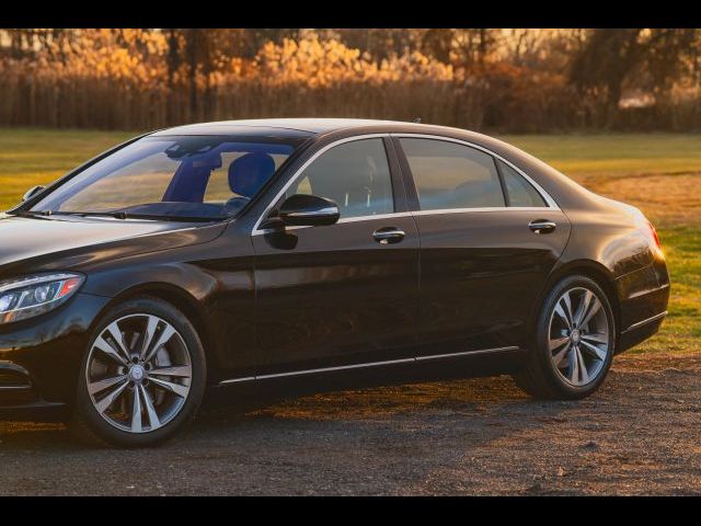 2016 Mercedes-Benz S-Class 550