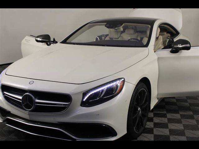 2016 Mercedes-Benz S-Class AMG 63